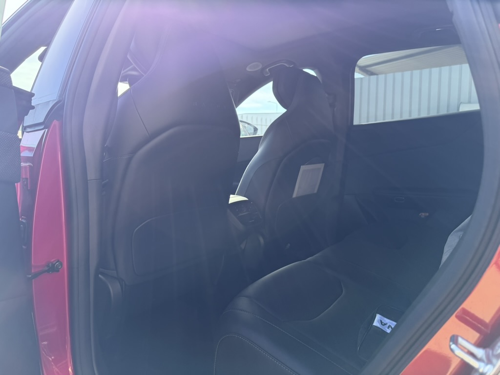 Mazda CX-6e
