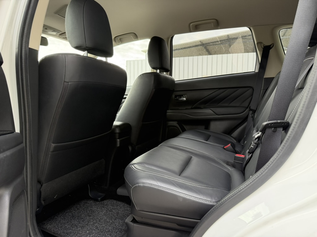 Mitsubishi Outlander PHEV